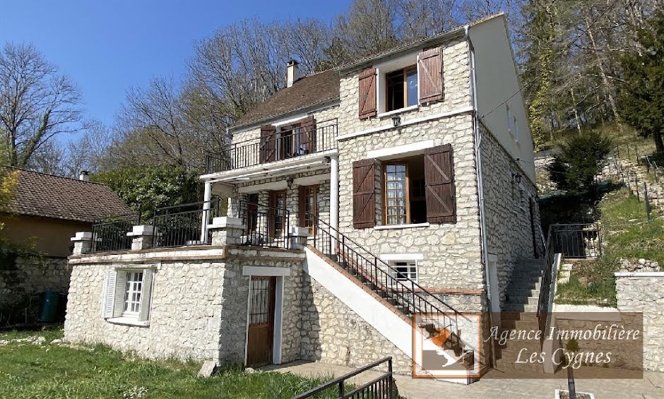 Vente maison 8 pièces 180 m² à Fontaine-le-Port (77590), 499 000 €