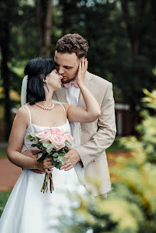 Wedding photographer Lena Smirnova (lsphotographynn). Photo of 21 August 2023