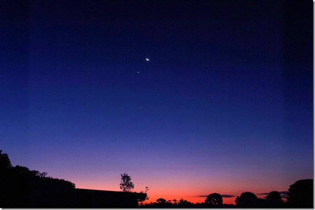 the moon & venus at the blue hour