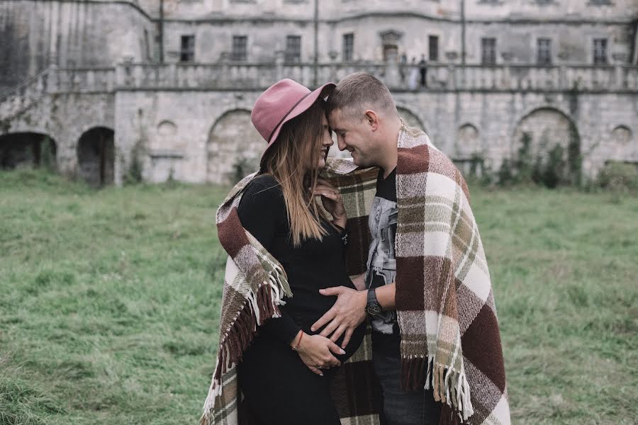 Fotografo di matrimoni Yuliya Chopoydalo (juliachop). Foto del 16 ottobre 2018