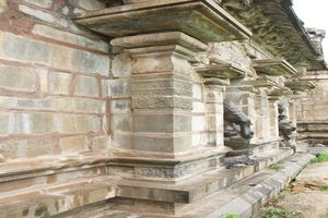 Thirunanipalli (Ponsei) Temple Wall