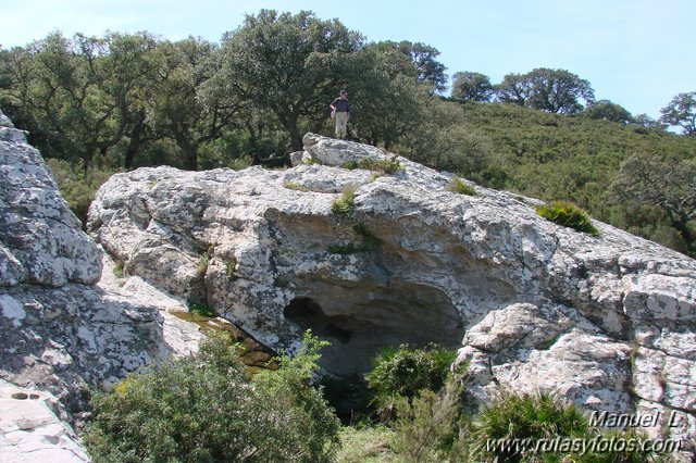 Cueva de las Majadillas