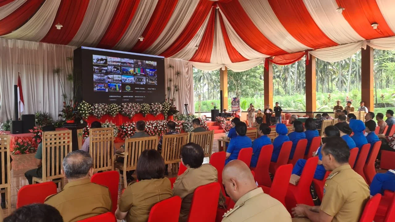 Komandan Lanudal Manado, Letkol Laut (P) Tatang Yanuar Ristanto, M. Tr. Opsla, mengikuti kegiatan evaluasi dan penguatan percepatan penurunan stunting melalui safari stunting. (Foto istimewa)