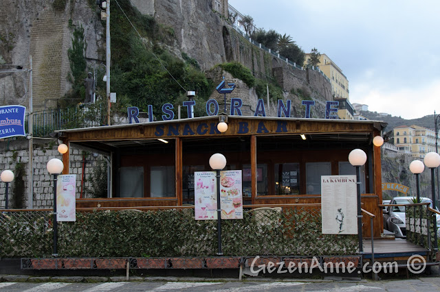 Sorrento'da limandaki Ristorante La Kambusa