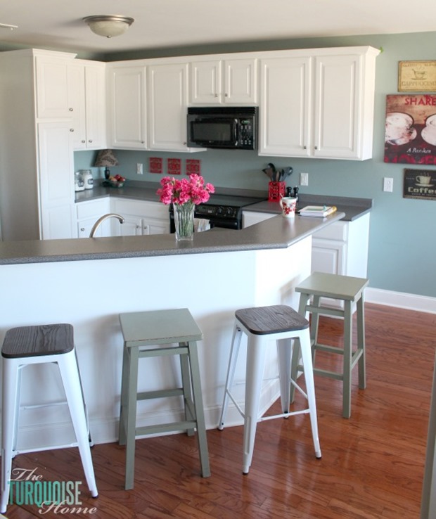 simply-white-painted-kitchen-cabinets-2