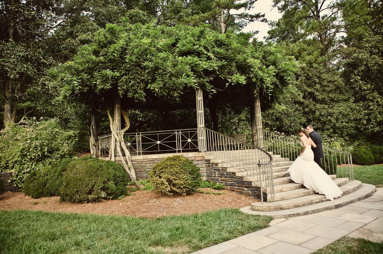 wedding ceremony floral