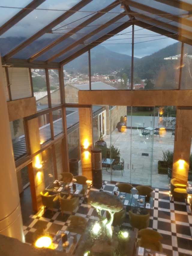 Islington Hotel