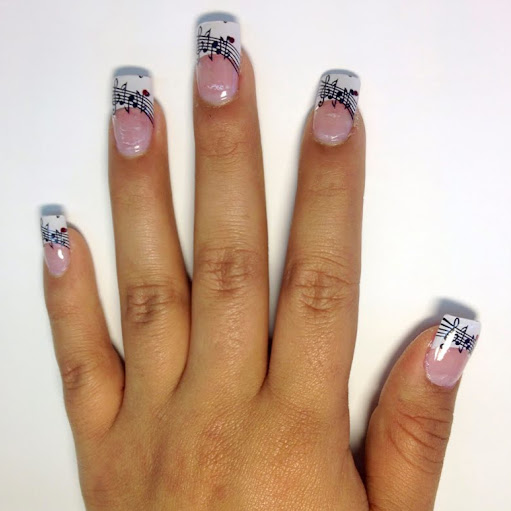 Princess Nails logo