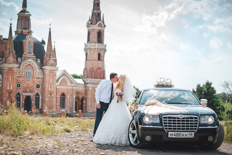 Bryllupsfotograf Alena Bocharova (lenokm25). Foto fra september 1 2016