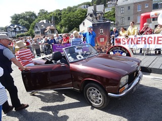 2016.06.19-027 Peugeot 204 cabriolet