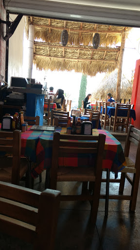 Mariscos Vallarta, Santos Degollado, Centro, 36900 Pénjamo, Gto., México, Restaurante | GTO