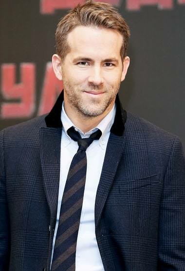 Ryan Reynolds Awesome Profile Pics