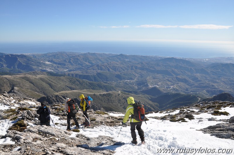 Subida a la Maroma desde el Robledal