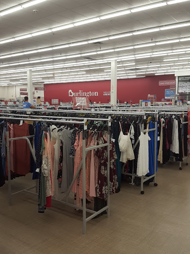 Clothing Store «Burlington Coat Factory», reviews and photos, 1225 S Kirkwood Rd, Kirkwood, MO 63122, USA