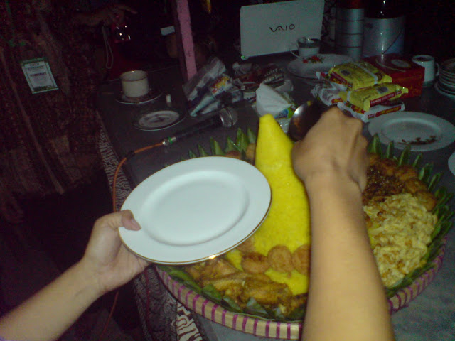Potong Tumpeng DotSemarang