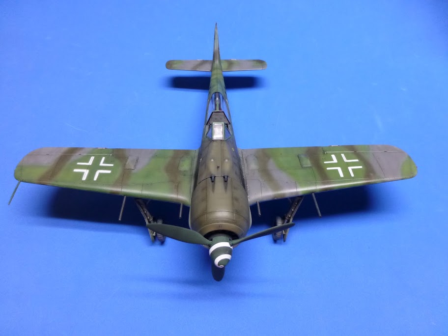 FINALIZADO 24/6 - Focke Wulf Fw 190 A-8 Tamiya 1:48 - Página 3 P1050474