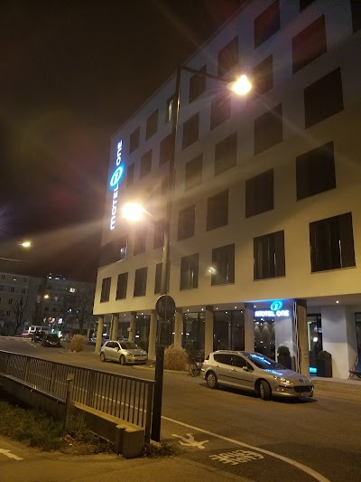 Photos of Hotel Motel One Salzburg-Mirabell