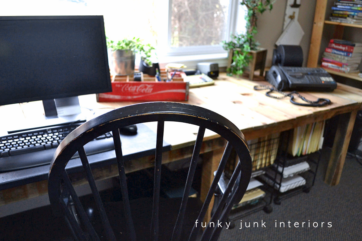 Pallet Farm Table Desk Part 3 The Reveal Funky Junk Interiors