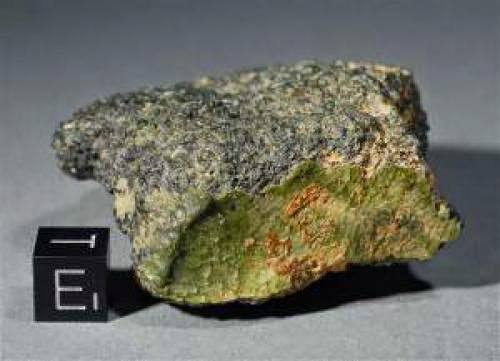 Greenish Rock May Be First Meteorite From Mercury