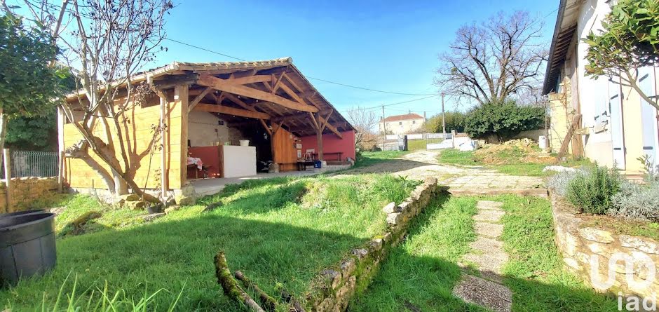 Vente maison 6 pièces 165 m² à Celles-sur-Belle (79370), 146 000 €