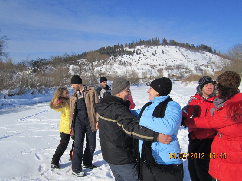 Фоторепортаж с тренинга по ньяса-йоге 12-18 февраля 2012г в Карпатах.712