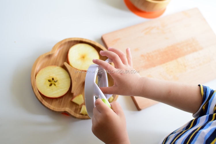 SLICING FRUITS