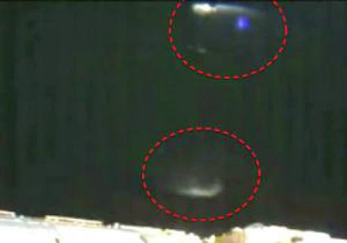 Ufos Signaling To Iss Caught On Live Stream July 16 2012