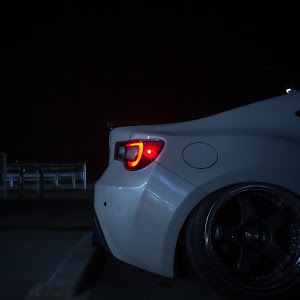 86 ZN6