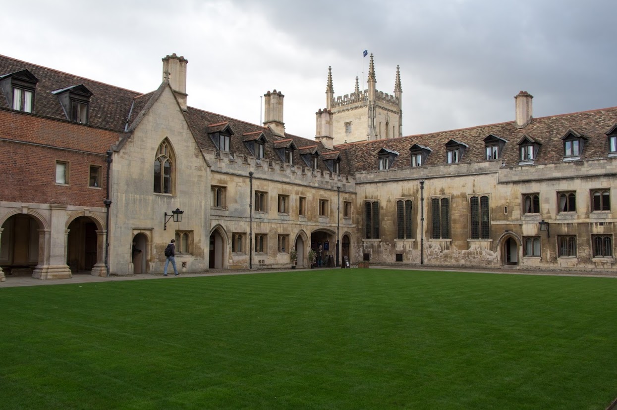 Cambridge, Pembroke College