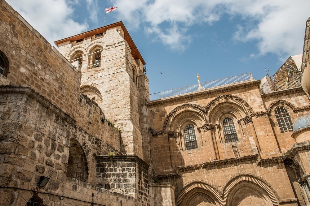 The Immovable Ladder of Jerusalem’s Church of The Holy Sepulchre Immovable-ladder-072?imgmax=1600