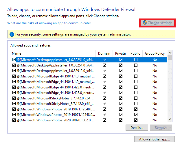 Luego, haga clic en Cambiar configuración.  Finalmente, verifique que Microsoft Teams permita a través del Firewall