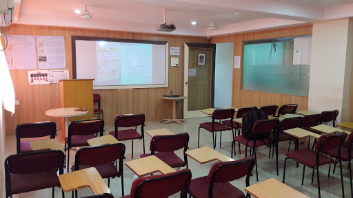 Logic Computer Centre, 3rd Floor, Mirjankar Complex, Above Canara Bank,, Vidyanagar-580021, Hubballi, Karnataka 580021, India, Trade_School, state KA