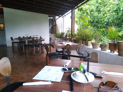 Postodoro, Zaragoza 117, Centro, 91500 Coatepec, Ver., México, Restaurante de comida para llevar | VER