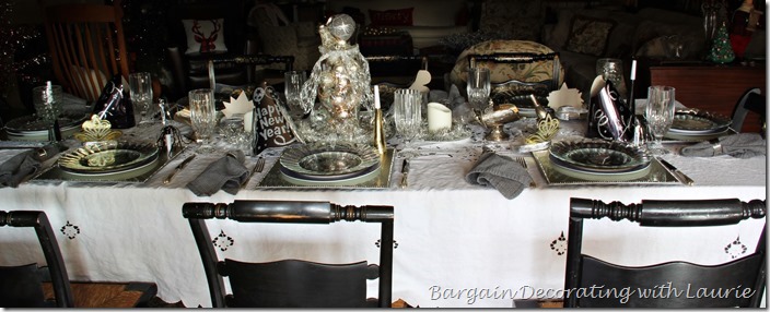 New Year's Table-Bargain Decorating with Laurie