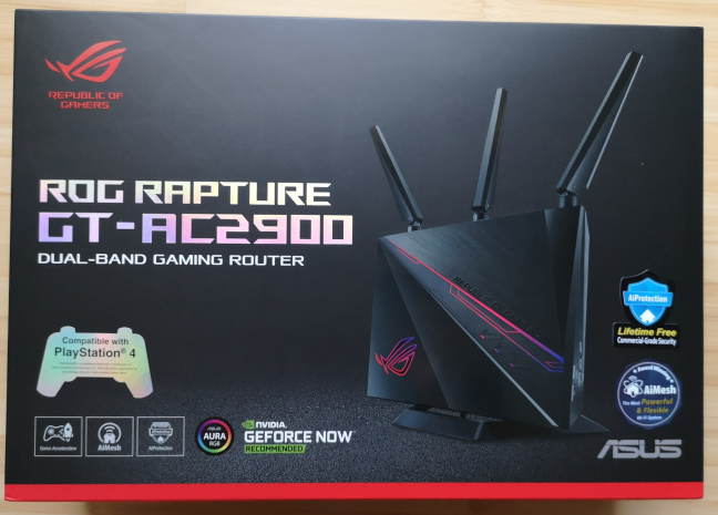 La confezione del router wireless ASUS ROG Rapture GT-AC2900