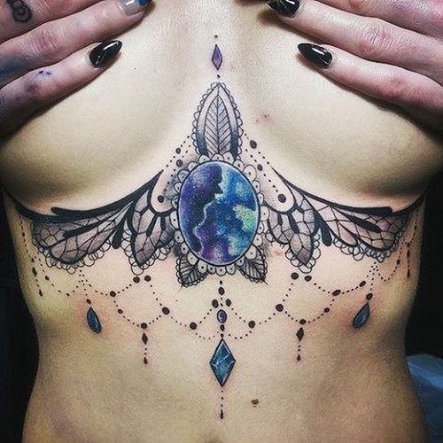 esta_muito_lacy_esterno_tatuagem esta_muito_lacy_esterno_tatuagem