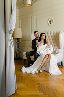 Fotógrafo de casamento Lyubov Novikova (lyubov-novikova). Foto de 16 de abril 2022