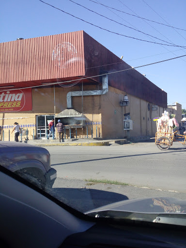 Centro Comerciales del Norte, V Gómez Farias 1610, Matamoros, 88210 Nuevo Laredo, Tamps., México, Centro comercial | TAMPS