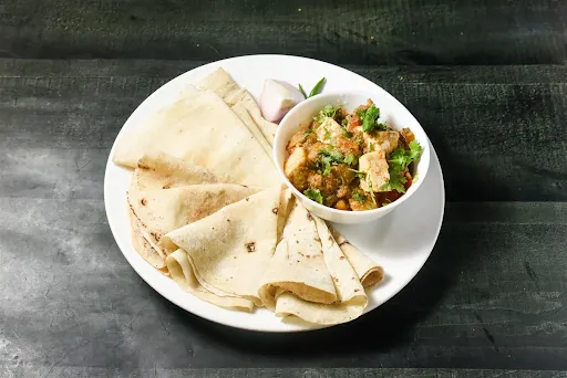 Aloo Paneer With 5 Rumali Roti Combo