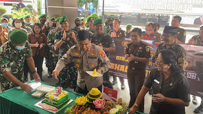 HUT Bhayangkara Ke 76 , Polres Jembrana Mendadak Ramai , Ada Apa ?