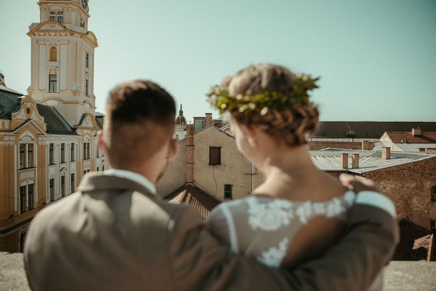 Fotografo di matrimoni Álmos Bechtold (almosbech). Foto del 5 gennaio 2020