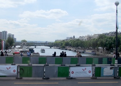 17050950 May 24 View down the river from the bus