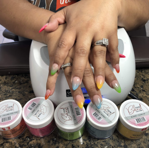 Rainbow Nail and Spa logo