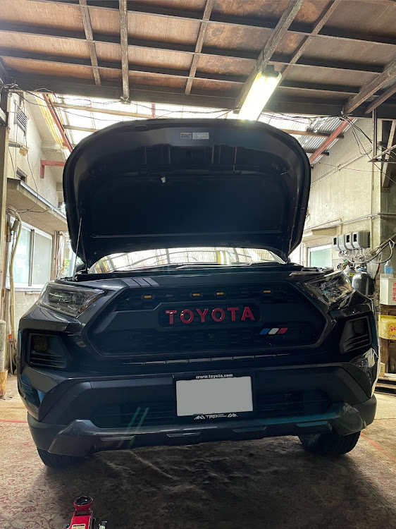 RAV4のACCイージーアップ・オートサービス シグナル・作業時間1時間・アライメント測定&調整1万円 ＋消費税・RAV4 リフトアップに関するカスタム事例の投稿画像1枚目