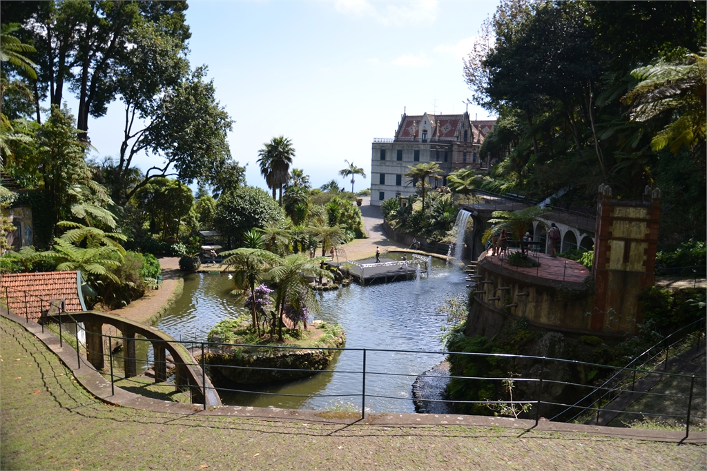 Наш взгляд на Португалию. Или свадебное путешествие на Мадейру.