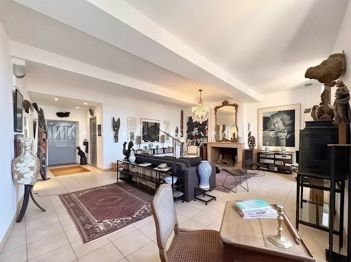 Apartment 3