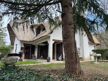 maison à Montfort-l'Amaury (78)