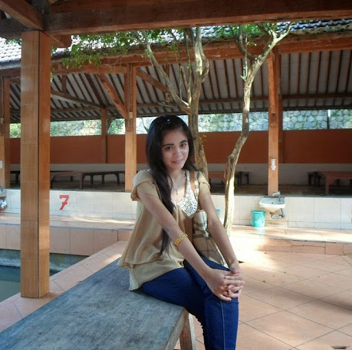 Dwi Sulistyowati