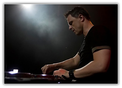 markus 566 Markus Schulz – Global DJ Broadcast (21 04 2011)