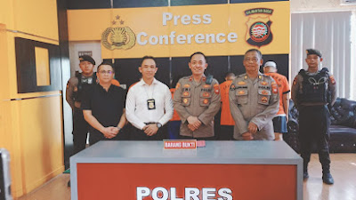 Wakapolres Singkawang Pimpin Press Conference Pengungkapan Kasus Narkotika Sepanjang Bulan Mei 2024 di Kota Singkawang